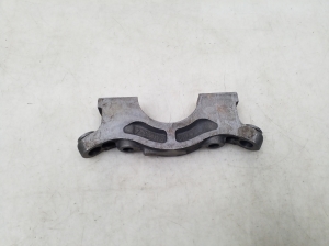  Crankshaft clamp 