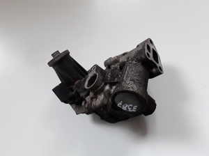  EGR valve 