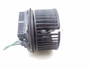  Cabin shoulder motor 