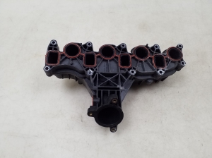  Intake manifold 