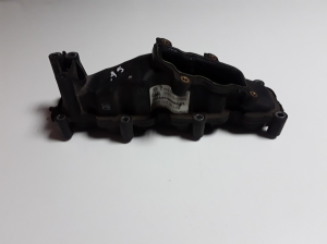  Intake manifold 