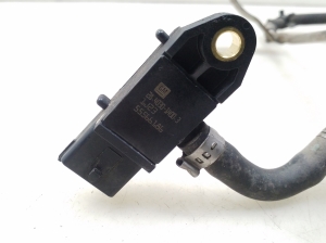  Exhaust gas sensor 