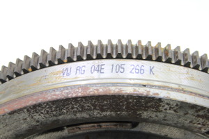  Clutch flywheel 