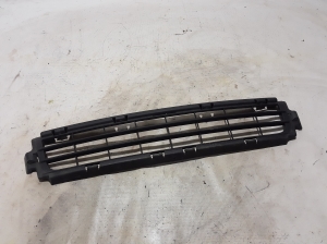  Front bumper lower grille 