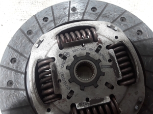  Clutch plate 