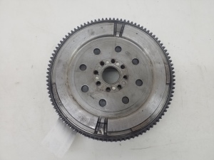  Clutch flywheel 