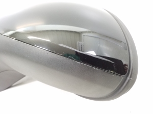  Side mirror and its details 