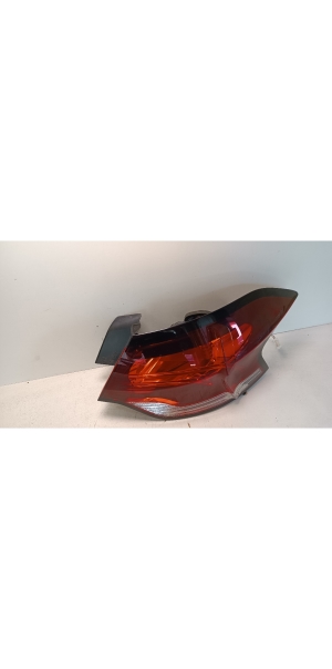  Rear corner lamp 