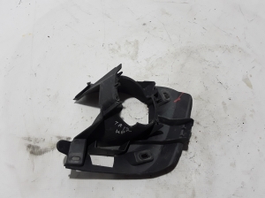  Front bumper fog lamp holder 