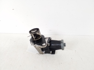  EGR valve 