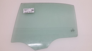  Glass rear side door 