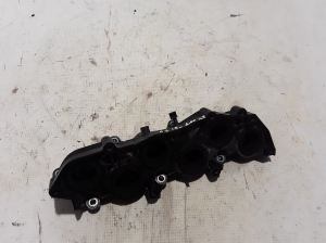  Intake manifold insert 