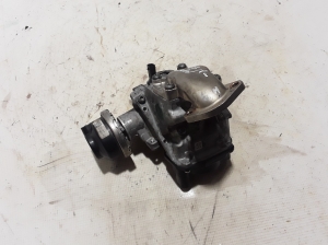  EGR valve 