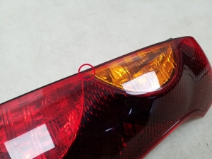  Rear corner lamp 