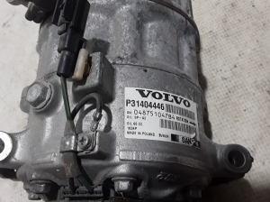  Air conditioner compressor 