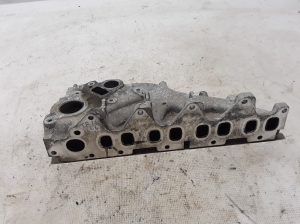  Intake manifold 