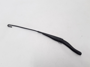  Windshield wiper blade 