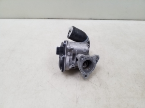  EGR valve 