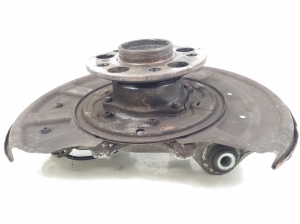  Rear hub 