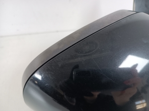  Side mirror and its details 