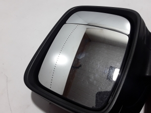  Side mirror and its details 