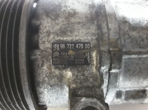  Air conditioner compressor 