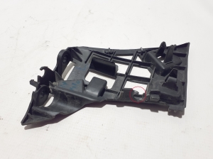  Front bumper bracket 