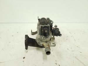  EGR valve 