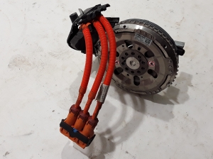  Clutch flywheel 