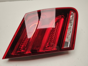  Rear light on cover 