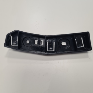  Front bumper bracket 