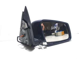  Side mirror and its details 