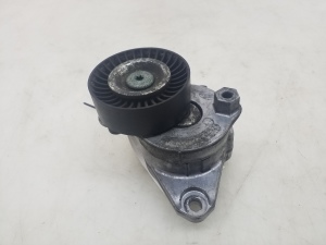  Strap tensioner 