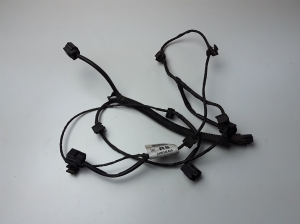  Rear parking sensor cable 