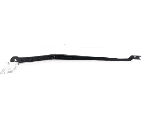  Windshield wiper blade 