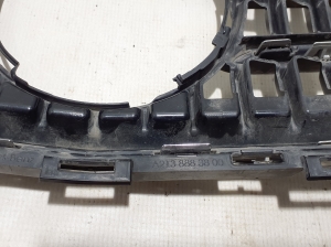  Front grille 