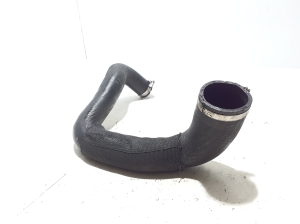  Intercooler hose 