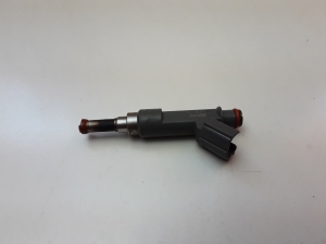  Injecteur de carburant 