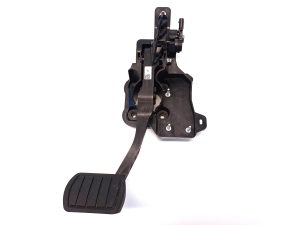  Brake pedal 