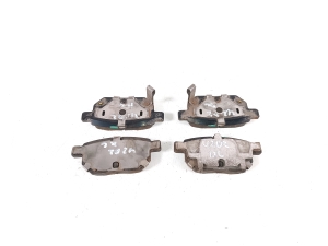  Rear brake pads 