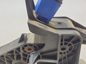  Pedal clutch 