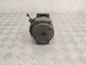  Air conditioner compressor 