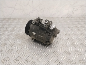  Air conditioner compressor 