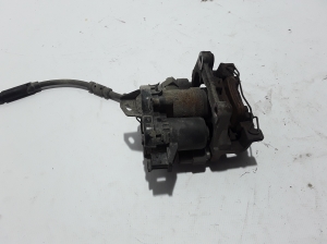  Bremssattel hinten 