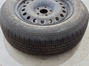  Spare wheel 