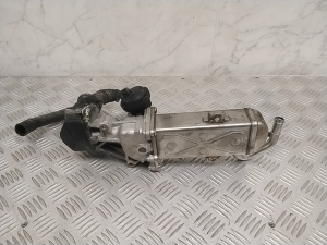  EGR valve 