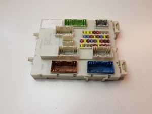  Komfortsteuergerät Bordnetzsteuergerät 