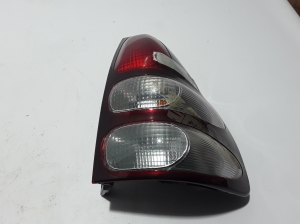  Rear corner lamp 