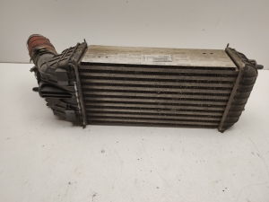  Intercooler radiator 