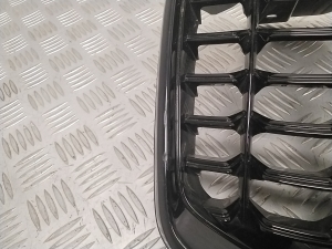  Grille avant 